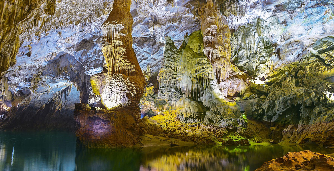 Hue – Phong Nha Cave Full Day